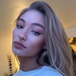 𝑰𝒔𝒂𝒃𝒆𝒍 𝑹𝒊𝒍𝒆𝒚 - @elarileys - Instagram