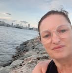 Isabel Schultz - Facebook