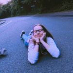 Isabel Seitz - @isislife_prvt - Instagram
