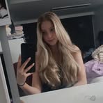 Isabelle Senior - Facebook