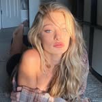 𝑰𝒔𝒂𝒃𝒆𝒍 𝑺𝒊𝒎𝒔 - @elasimsy - Instagram