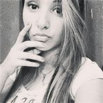 Isabel Stephens - @xbuttershadowxdoesmc - Instagram