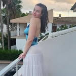 Isabella Strachan - @izzy.strachan - Instagram