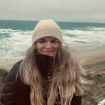 Isabel Tate - @lovelessissy - Instagram