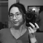 Isabel Thornton - MA & VT Photographer - @momentsbyizzy - Instagram