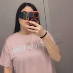 Isabel Valencia - @jess_valencia_95 - Instagram