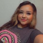 Isabel Vigil - @isavigil.54 - Instagram