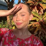 I S A B E L - @isabelwallace28 - Instagram