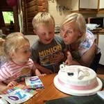 Isabel Watts - @wattsisabel - Instagram