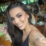 Isabela Barcelos - @isaabelabarcelos - Instagram