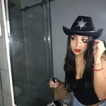 Isabela Devia García - @makeup_byisabela - Instagram