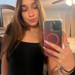 Isabela Martinez - @bela.376 - Instagram
