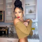 Isabelle Decker - Facebook