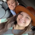 Isabelle Hendrix - Facebook