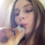 Isabell Moon - Facebook