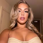 Isabella Alejandro - @__elzy7 - Instagram