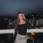 Bella!🤍🪩 - @isabella_.becker - Instagram