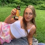 Isabella C. - @isabellacooley_ - Instagram