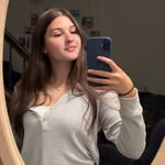 izzy cooney - @isabella.cooney - Instagram