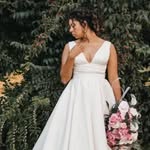 Isabella Crouch - @modernmuse_byizzy - Instagram
