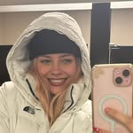 isabella :) - @isabella._.hull - Instagram