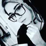 Isabella Hull - @sweet_diamonds96 - Instagram