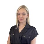 Isabella Lambert - @realestate_isabella - Instagram