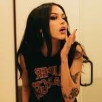 Isabella McLean - @pr3ttyp0isonist - Instagram