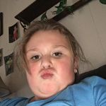 Isabella Meadows - @isabella.meadows.5095 - Instagram