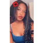 Isabella Mina - Facebook