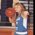 Isabella Roth - @baller_0_5 - Instagram