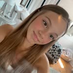 Isabelle - @isabelle_barlowe - Instagram