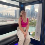 Isabelle Bryson - @belle__roze - Instagram