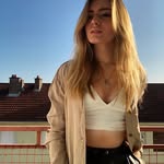 Isabelle Burrows - @isabelleburrows159 - Instagram
