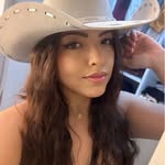 Isabelle Cabrera - @cabrerasq_ - Instagram