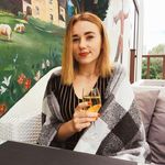Isabelle Case - @isabellecase750 - Instagram