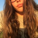 iz - @isabellecastlee - Instagram