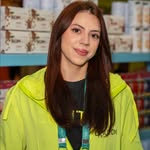 Isabelle Fernandes - @isabelle.lautoncomercial - Instagram