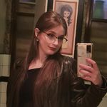 belle - @isabelledevlin_ - Instagram