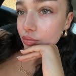 Izzy O’Flaherty - @isabelleoflaherty - Instagram