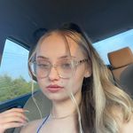 Isabelle Floyd - @ixlxm19 - Instagram