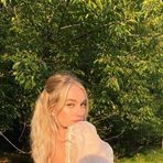 Isabelle Gold - Facebook