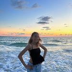 Isa🩷 - @isabelle_goldstein - Instagram