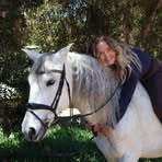 Isabelle Herbert - Facebook