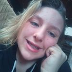 isabelle kathrin hull - @izzysongbird - Instagram