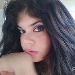 Isabelle Joyce - Facebook