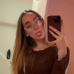 Isabel Merrill - @izziemerrill333 - Instagram