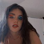Izzy North - @isabelle.north - Instagram
