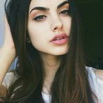 Isabelle Perla - @isabelle.perla - Instagram