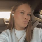 Isabelle Perry - Facebook
